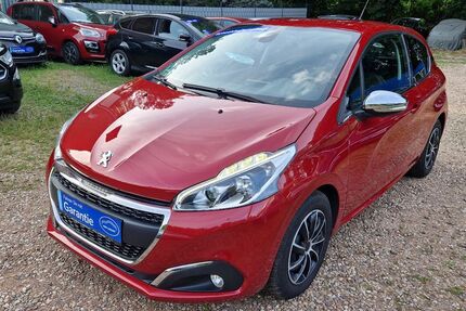 Peugeot 208 86.000 km 7.500 &euro; Saarbrücken 66117