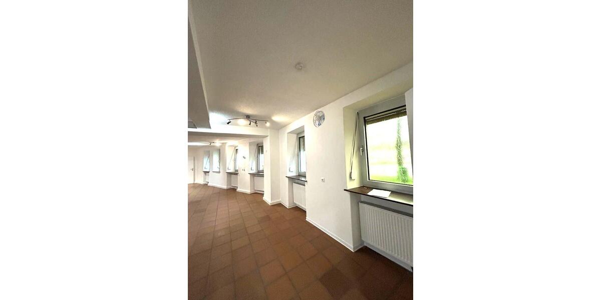 Gewerbeobjekt Neunkirchen Kohlhof - 800&euro; | Angebot:26523000