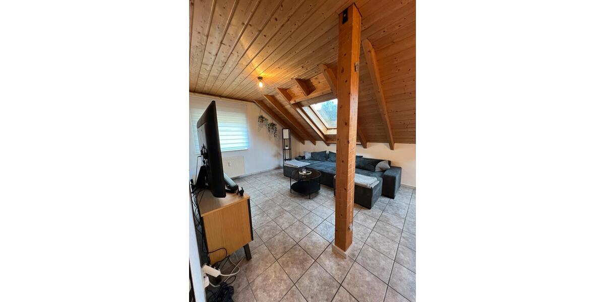 Dachgeschoßwohnung Friedrichsthal - 2 Zimmer, 70 m&sup2;, 450&euro; | Angebot:25945405