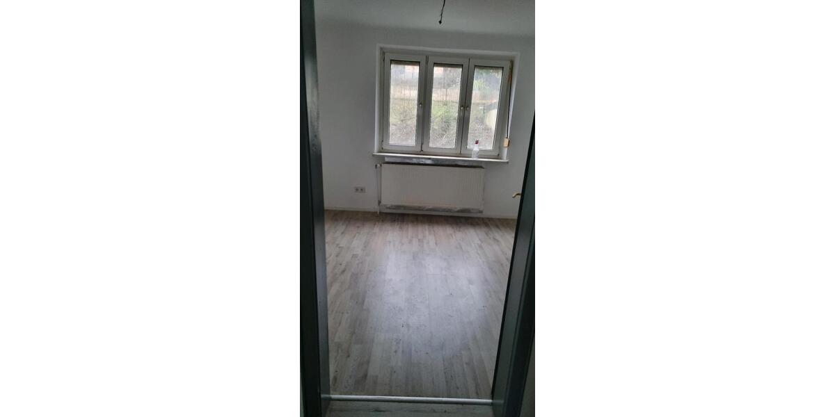 Erdgeschoßwohnung Friedrichsthal - 3 Zimmer, 80 m&sup2;, 1.100&euro; | Angebot:25224736