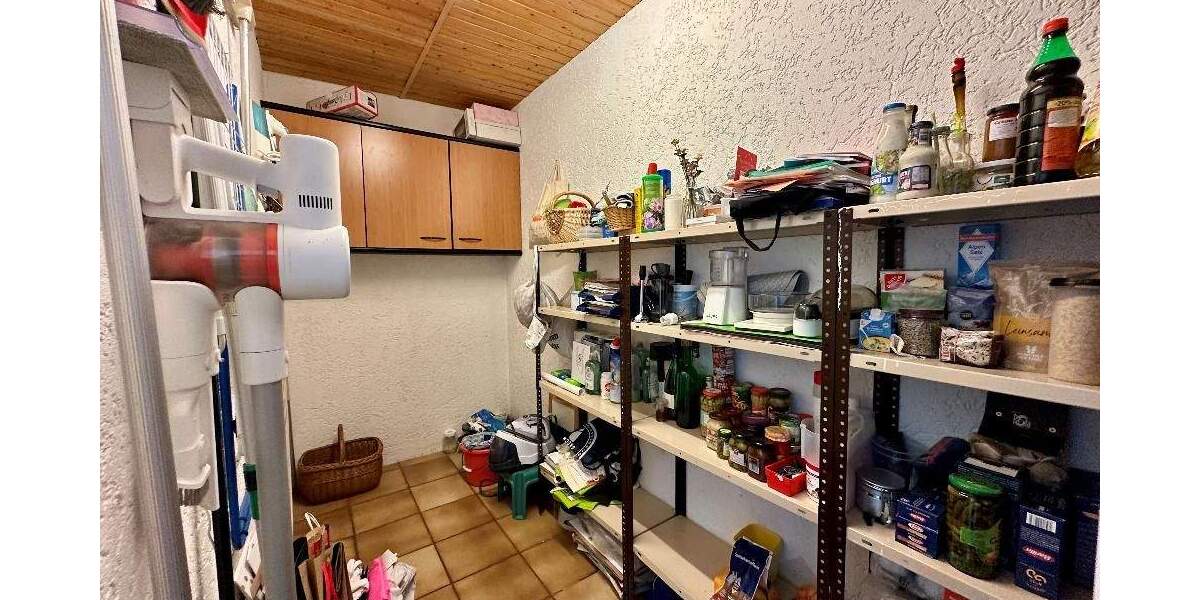 Mehrfamilienhaus, Wohnhaus Blieskastel Niederwürzbach - 5 Zimmer, 190 m&sup2;, 299.000&euro; | Angebot:25705994