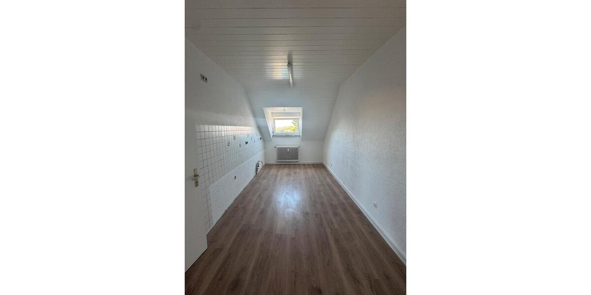 Etagenwohnung Spiesen-Elversberg Elversberg - 4 Zimmer, 112 m&sup2;, 850&euro; | Angebot:25306557