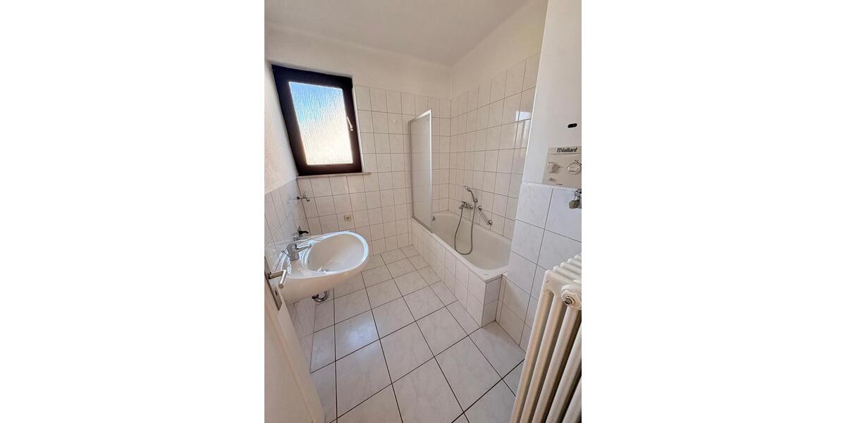 Etagenwohnung Zweibrücken - 3 Zimmer, 90 m&sup2;, 720&euro; | Angebot:25375598