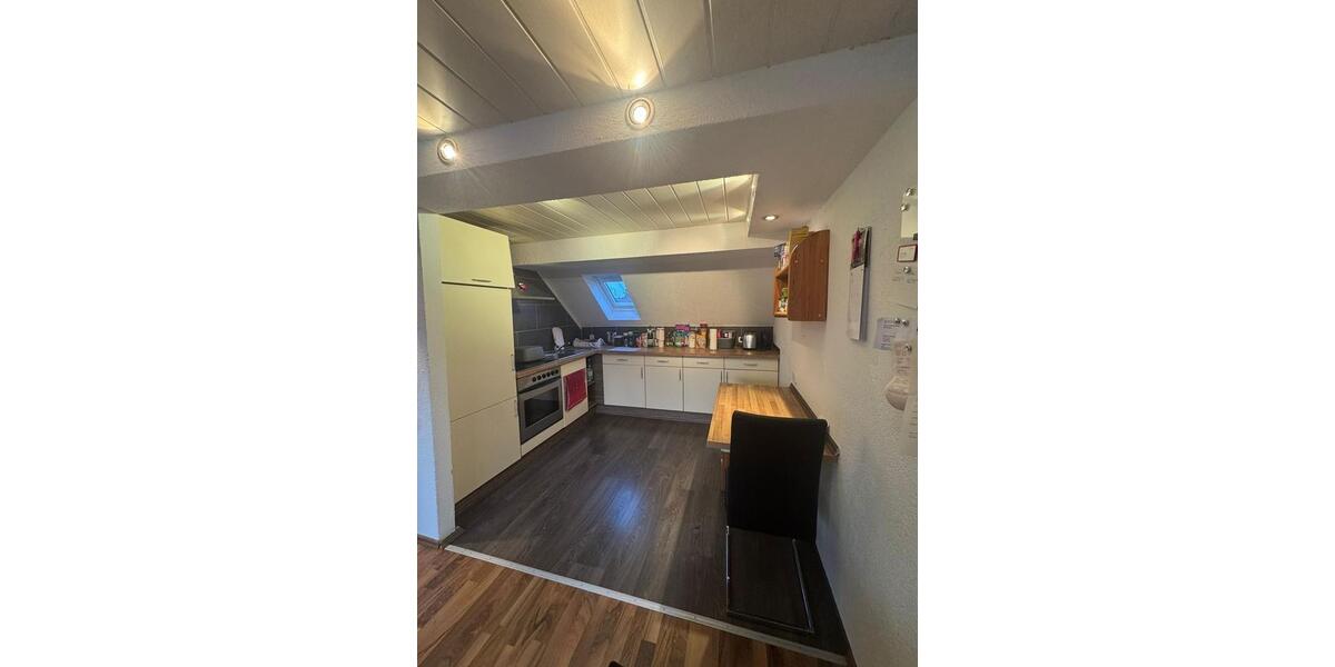 Dachgeschoßwohnung Lebach - 3 Zimmer, 65 m&sup2;, 720&euro; | Angebot:25765550