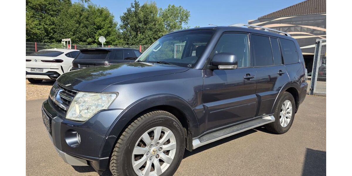 Mitsubishi Pajero 249.000 km 11.950 &euro; Saarlouis 66740
