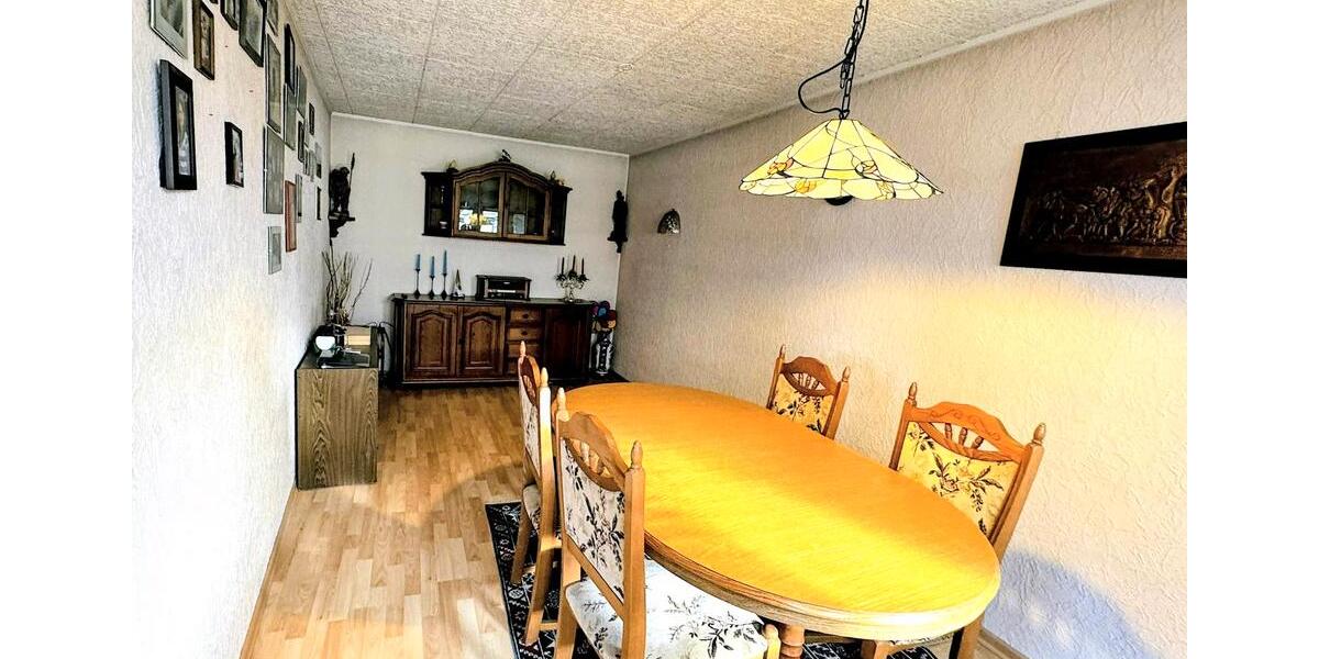 Einfamilienhaus Kleinblittersdorf - 7 Zimmer, 145 m&sup2;, 165.000&euro; | Angebot:25282151