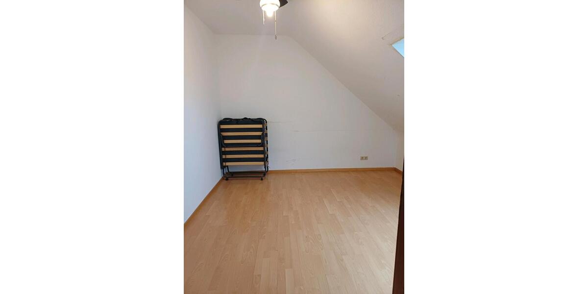 Etagenwohnung Völklingen - 5 Zimmer, 105 m&sup2;, 980&euro; | Angebot:25964523