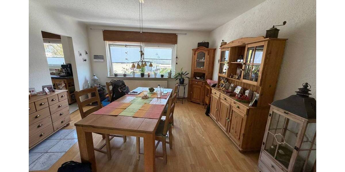 Etagenwohnung Saarbrücken Bischmisheim - 4 Zimmer, 82 m&sup2;, 700&euro; | Angebot:26569358