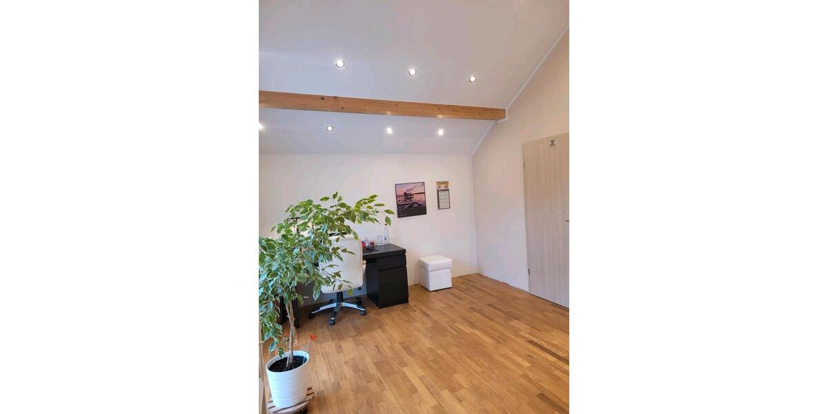 Einfamilienhaus Lebach - 7 Zimmer, 133 m&sup2;, 582.000&euro; | Angebot:24849168