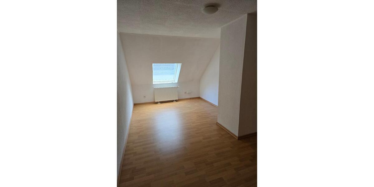 Etagenwohnung Sulzbach (Saar) - 3 Zimmer, 50 m&sup2;, 400&euro; | Angebot:26589492
