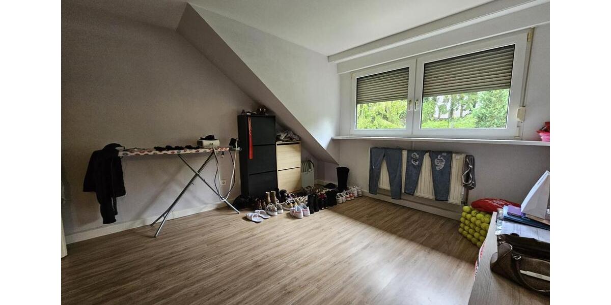 Etagenwohnung Saarbrücken Dudweiler - 1 Zimmer, 75 m&sup2;, 913&euro; | Angebot:25644018