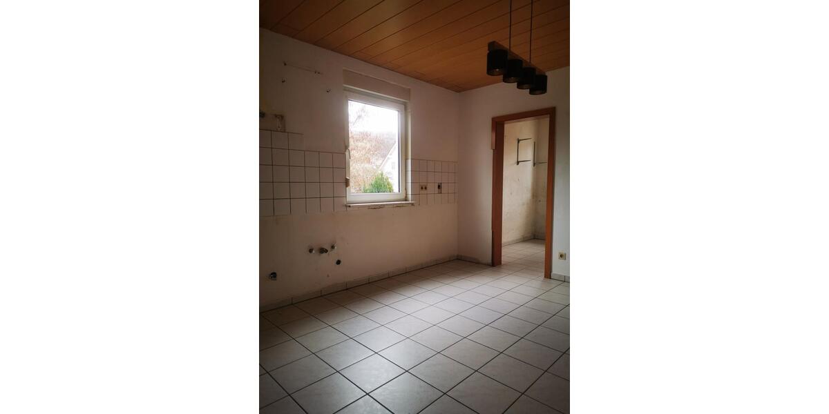 Doppelhaushälfte Nalbach - 6 Zimmer, 185 m&sup2;, 238.000&euro; | Angebot:25511209