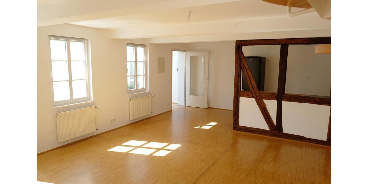 Maisonettenwohnung Saarbrücken Kieselhumes - 3 Zimmer, 85 m&sup2;, 900&euro; | Angebot:25099922