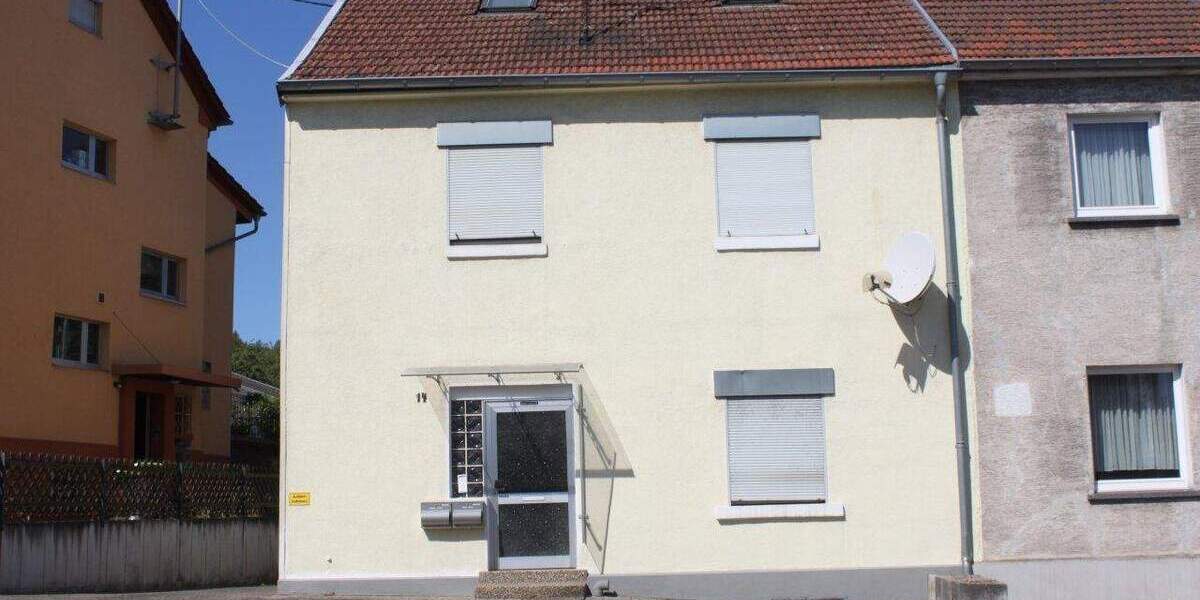 Mehrfamilienhaus, Wohnhaus Völklingen Fürstenhausen - 7 Zimmer, 150 m&sup2;, 215.000&euro; | Angebot:25771911