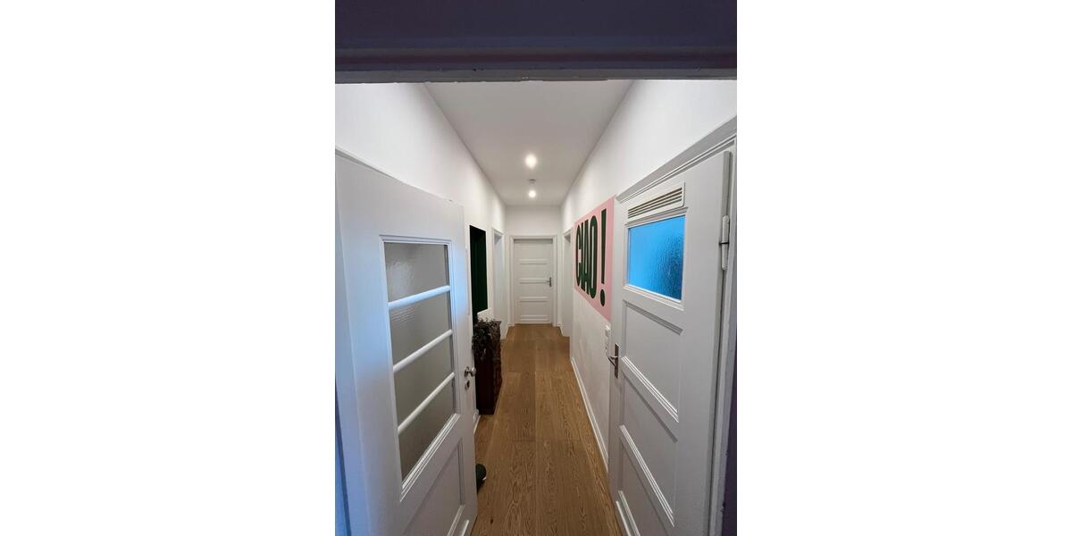 Etagenwohnung Saarbrücken - 4 Zimmer, 100 m&sup2;, 1.400&euro; | Angebot:25944432