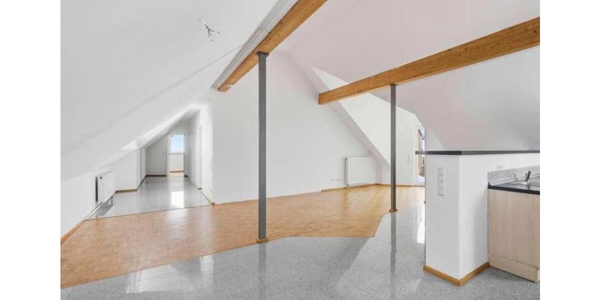 Etagenwohnung Ottweiler - 3 Zimmer, 100 m&sup2;, 970&euro; | Angebot:25572197
