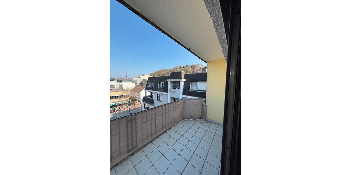 Etagenwohnung Homburg - 1.5 Zimmer, 56 m&sup2;, 670&euro; | Angebot:25919204