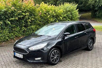 Ford Focus 230.000 km 2.950 &euro; Neunkirchen 66538