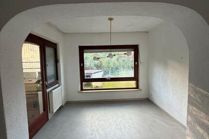 Wohnung Saarbrücken West - 3 Zimmer, 70 m&sup2;, 730&euro; | Angebot:27627987