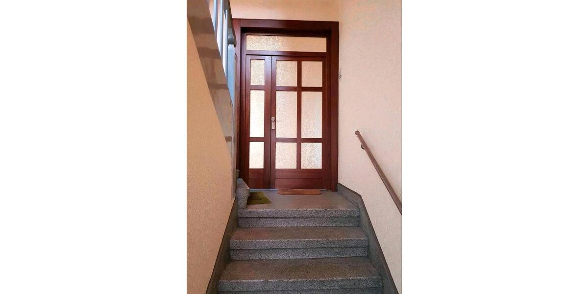 Hochparterre Saarbrücken Malstatt - 3.5 Zimmer, 80 m&sup2;, 780&euro; | Angebot:25943084