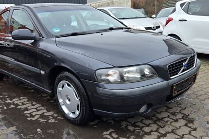 Volvo S60 244.000 km 2.780 &euro; Saarlouis 66740