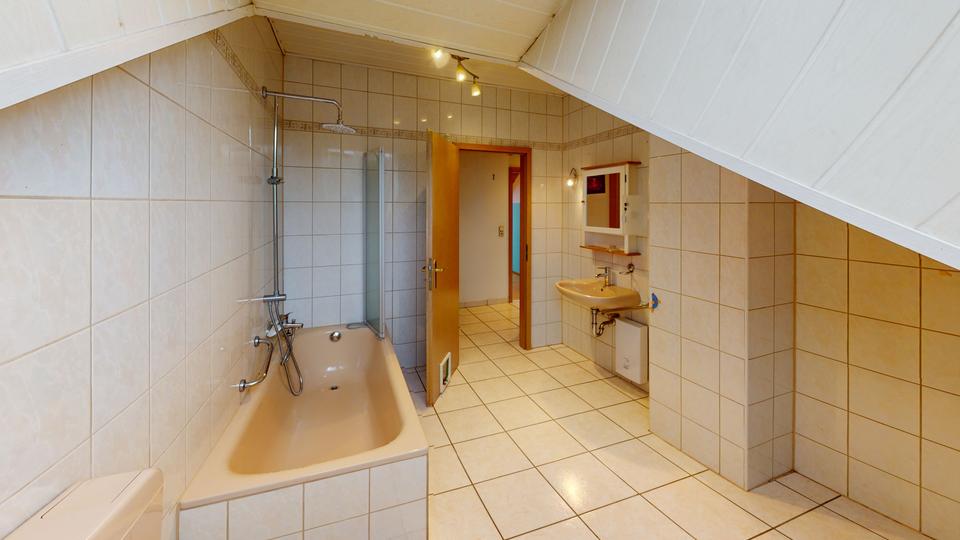 Etagenwohnung Püttlingen - 3 Zimmer, 78 m&sup2;, 620&euro; | Angebot:26662198