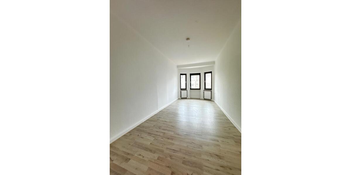 Etagenwohnung Saarbrücken Malstatt - 4 Zimmer, 106 m&sup2;, 800&euro; | Angebot:25421201