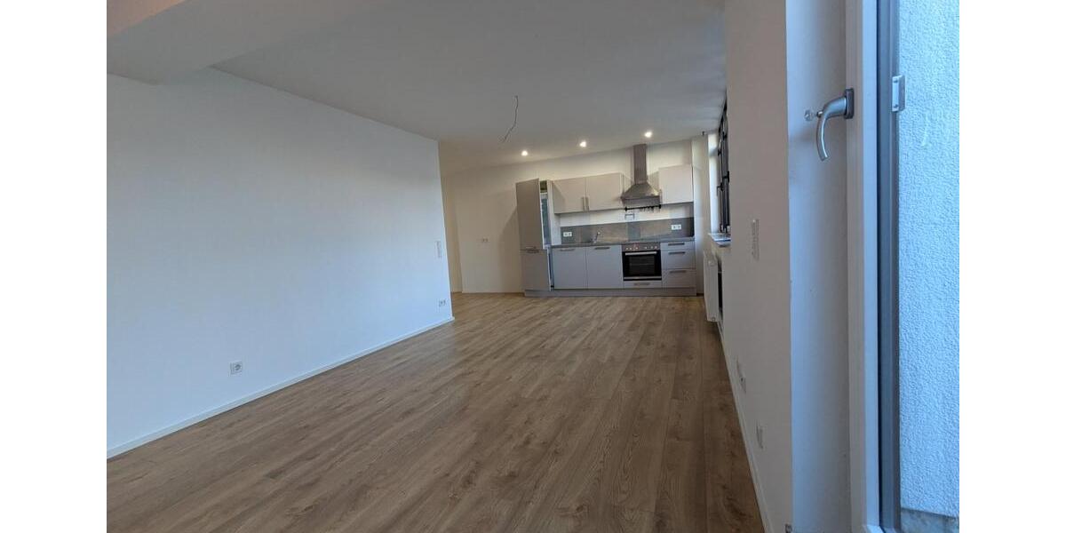 Etagenwohnung Saarlouis - 3 Zimmer, 88 m&sup2;, 240.000&euro; | Angebot:24063102