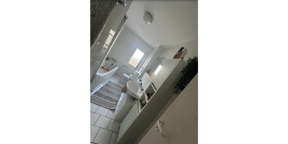 Etagenwohnung Homburg - 1 Zimmer, 67 m&sup2;, 585&euro; | Angebot:25855069