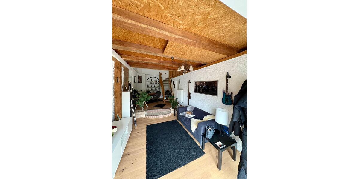 Maisonettenwohnung Schwalbach - 2 Zimmer, 90 m&sup2;, 800&euro; | Angebot:25934952