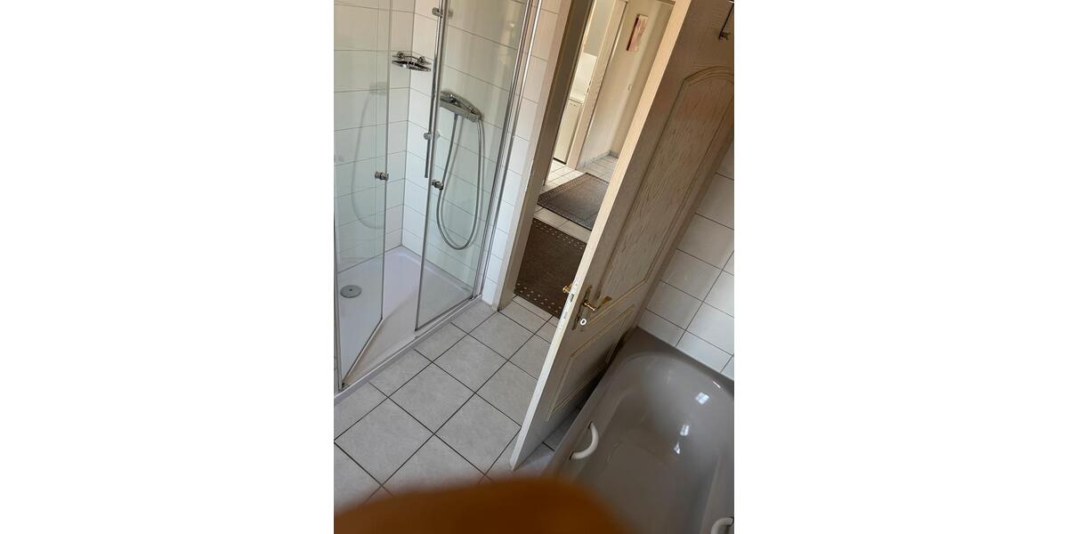 Etagenwohnung Kirkel - 4 Zimmer, 100 m&sup2;, 1.200&euro; | Angebot:26698503