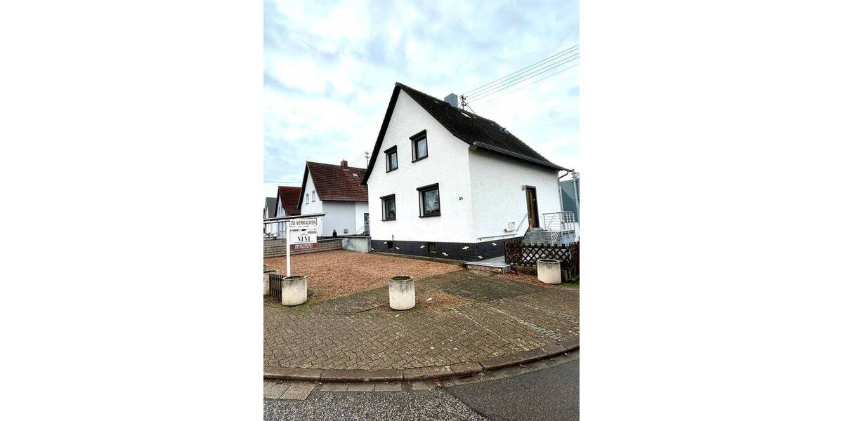 Einfamilienhaus Rehlingen-Siersburg Rehlingen - 4 Zimmer, 111 m&sup2;, 150.000&euro; | Angebot:25996098