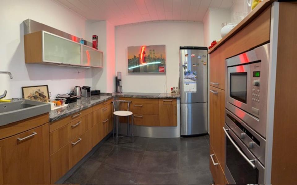 Doppelhaushälfte Saarbrücken West - 8 Zimmer, 276 m&sup2;, 620.000&euro; | Angebot:25890095