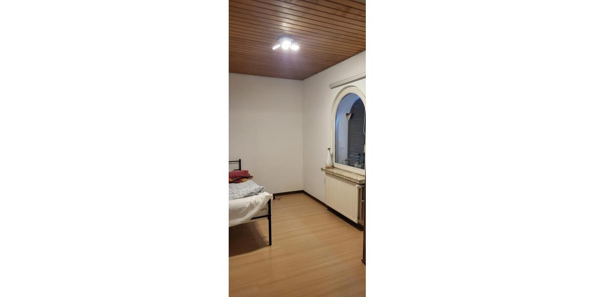 Bungalow Wadgassen - 5 Zimmer, 150 m&sup2;, 430.000&euro; | Angebot:26624275