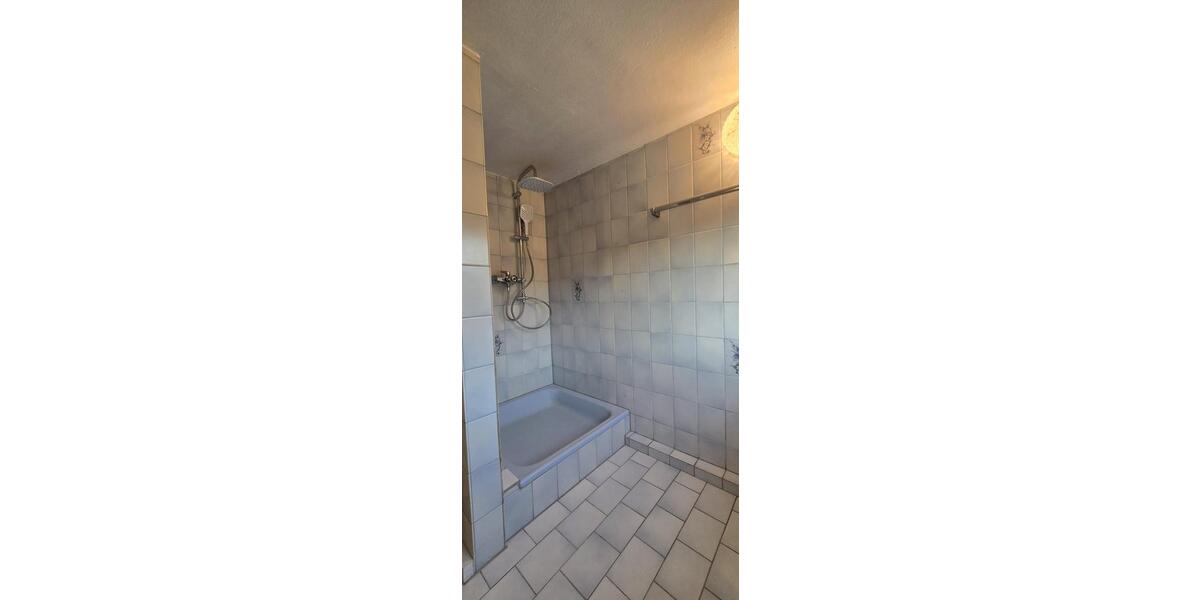 Etagenwohnung Völklingen - 4 Zimmer, 120 m&sup2;, 850&euro; | Angebot:25404636