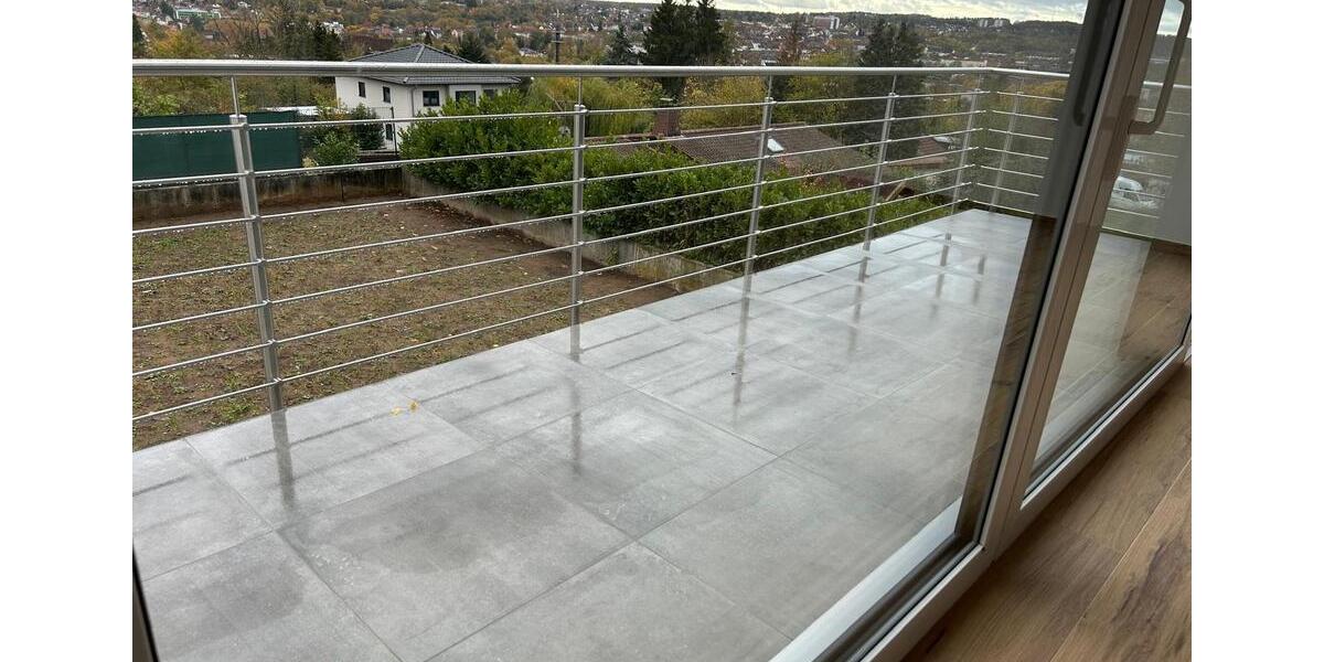 Maisonettenwohnung Neunkirchen Heinitz - 4 Zimmer, 117 m&sup2;, 1.475&euro; | Angebot:24101089