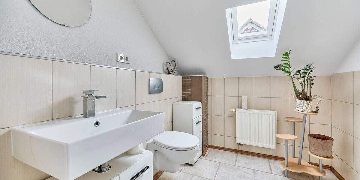 Einfamilienhaus Zweibrücken - 5 Zimmer, 182 m&sup2;, 399.000&euro; | Angebot:25737852