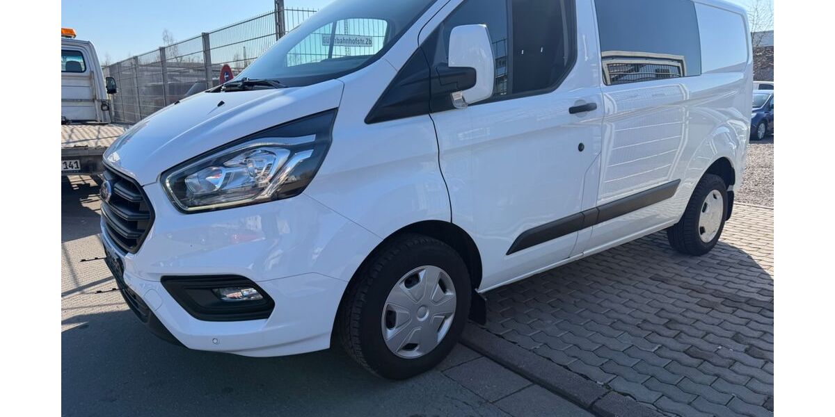 Ford Transit Custom 188.000 km 10.900 &euro; Saarlouis 66740