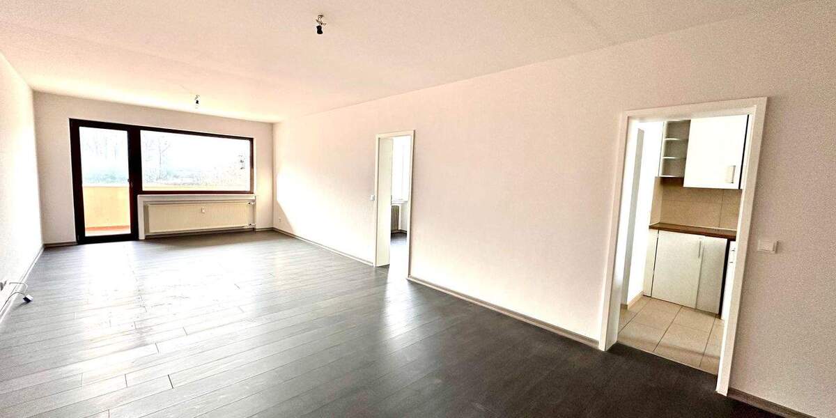 Etagenwohnung Dillingen/Saar Dillingen - 3 Zimmer, 91 m&sup2;, 135.000&euro; | Angebot:25670986