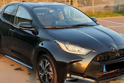 Toyota Yaris 7.300 km 23.500 &euro; Überherrn 66802