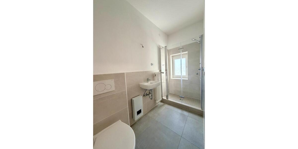 Etagenwohnung Saarbrücken Neue Bremm - 2 Zimmer, 50 m&sup2;, 550&euro; | Angebot:25875516