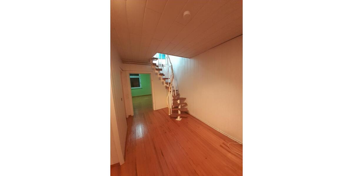 Einfamilienhaus Heusweiler - 3 Zimmer, 75 m&sup2;, 92.000&euro; | Angebot:25283380