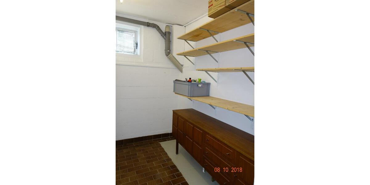 Dachgeschoßwohnung Saarbrücken West - 3 Zimmer, 83 m&sup2;, 570&euro; | Angebot:26630201