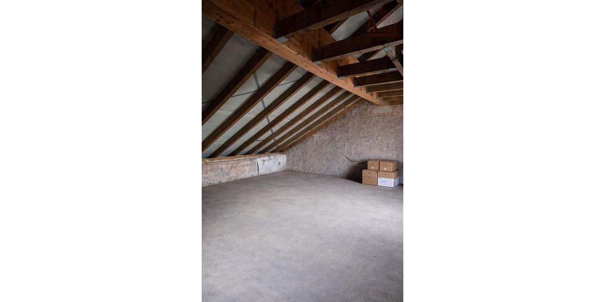 Mehrfamilienhaus, Wohnhaus Dillingen / Diefflen Diefflen - 4 Zimmer, 170 m&sup2;, 219.000&euro; | Angebot:25835440