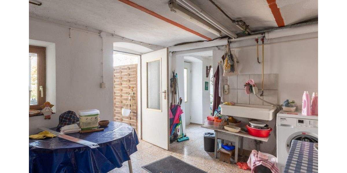 Mehrfamilienhaus, Wohnhaus Saarbrücken Gersweiler - 1 Zimmer, 190 m&sup2;, 279.000&euro; | Angebot:25822145