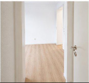Erdgeschoßwohnung Saarbrücken Dudweiler - 5 Zimmer, 100 m&sup2;, 1.200&euro; | Angebot:26615910