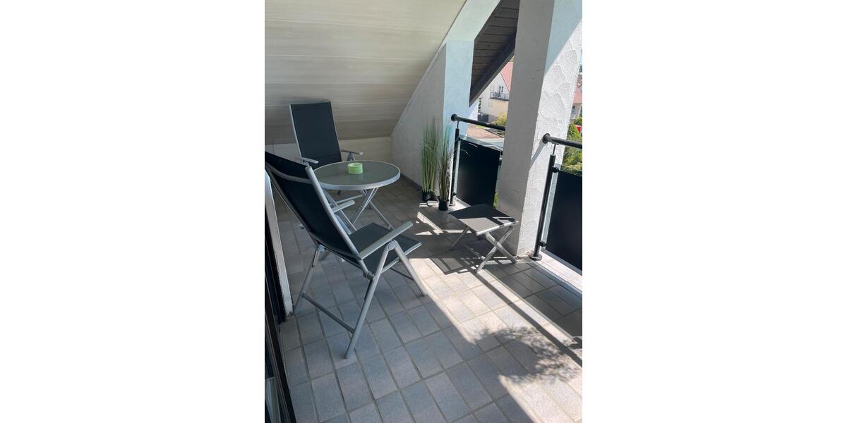 Etagenwohnung Kirkel - 4 Zimmer, 100 m&sup2;, 1.200&euro; | Angebot:26698503