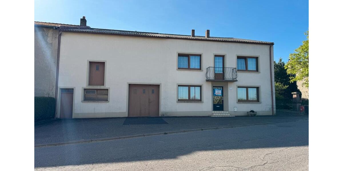 Bauernhaus, Landhaus Wallerfangen - 8 Zimmer, 200 m&sup2;, 160.000&euro; | Angebot:24801626