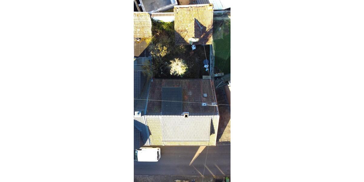 Reihenhaus Saarbrücken Dudweiler - 5 Zimmer, 110 m&sup2;, 95.000&euro; | Angebot:25232701