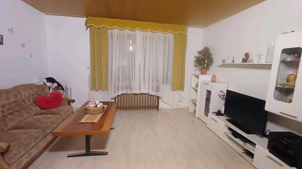 Doppelhaushälfte Bexbach - 11 Zimmer, 174 m&sup2;, 310.000&euro; | Angebot:26429293